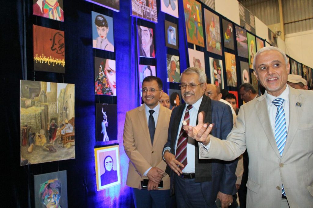 افتتاح المعرض السابع لطلبة الجرافكس بجامعة العلوم والتكنولوجيا