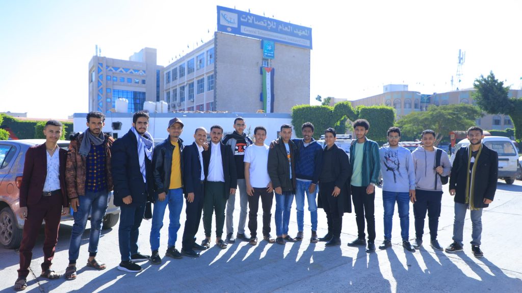 زيارة ميدانية لطلبة كلية الحاسبات وتكنولوجيا المعلومات الى المعهد العام للاتصالات