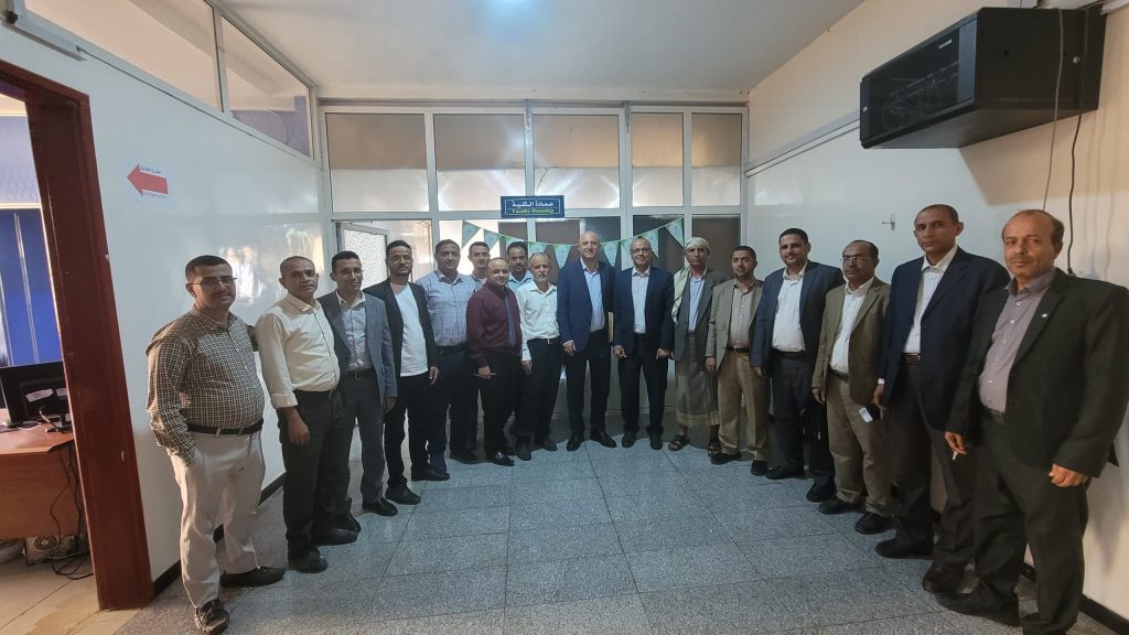 زيارة رئيس الجامعة لعمادة التعليم الإلكتروني