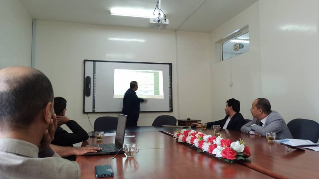 وحدة العلوم الأساسية تعقد ورشة تطوير المقررات المشتركة التابعة لها مع كلية الهندسة.