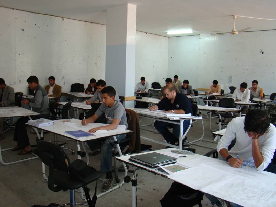 مراسم ومعامل قسم الهندسة المعمارية والتصميم الداخلي جامعة العلوم والتكنولوجيا - صنعاء - اليمن