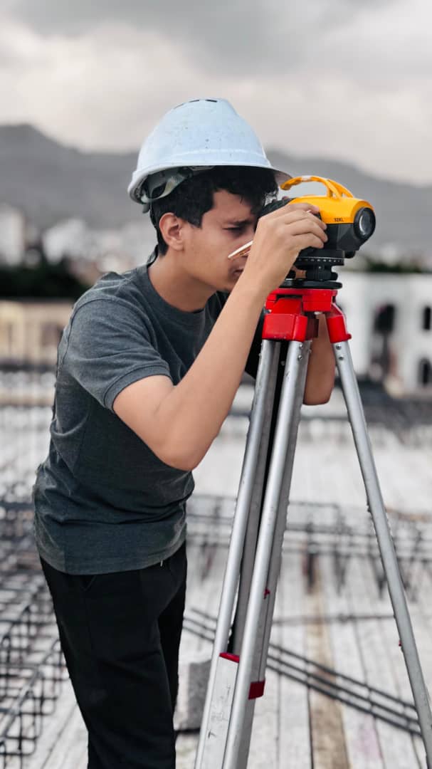 التدريب الميداني الهندسة المدنية 2025-2026 (2) التدريب الميداني الهندسة المدنية جامعة العلوم والتكنولوجيا 2025-2026- صنعاء - اليمن