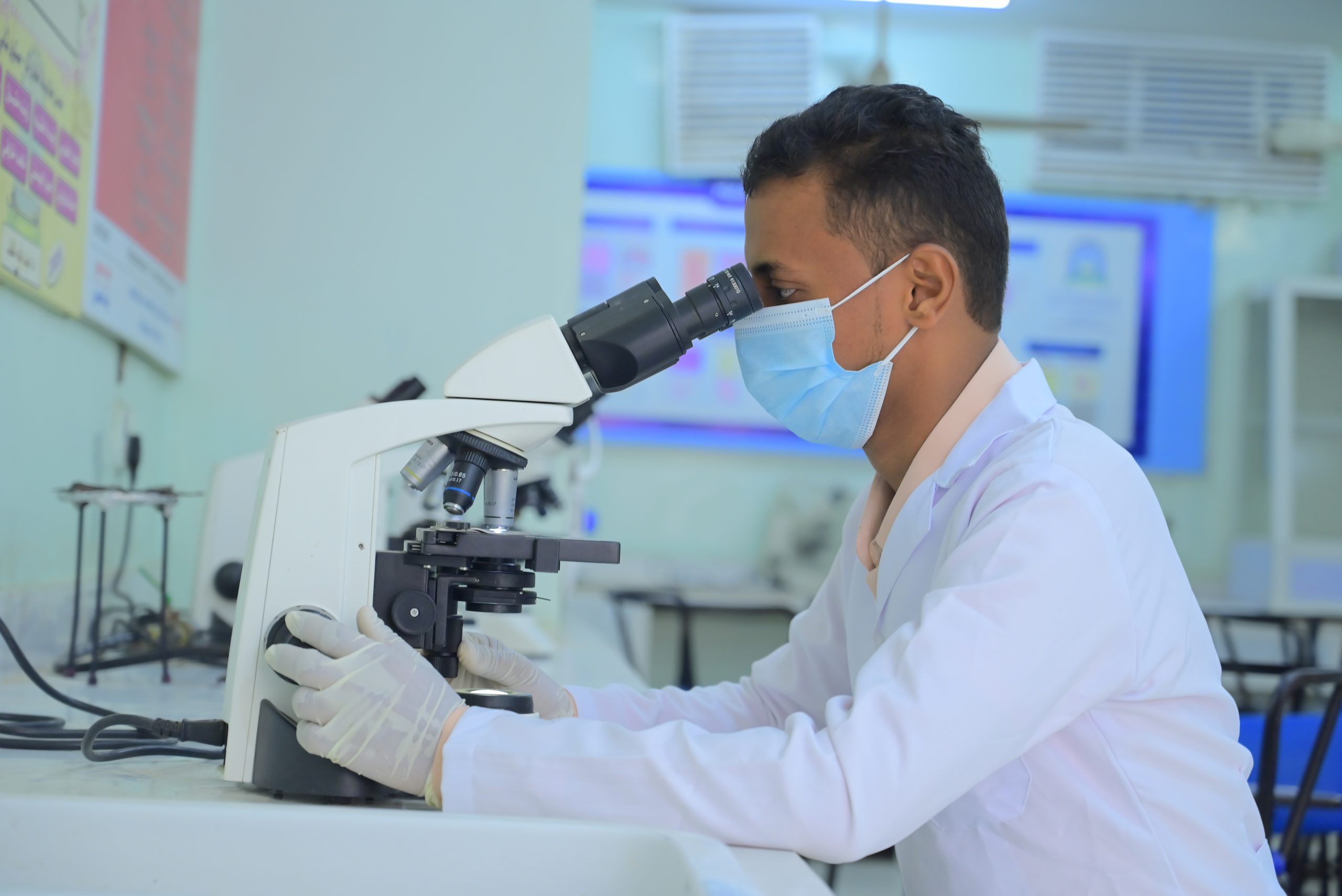 المختبرات الطبية