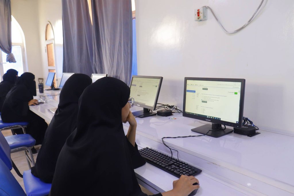تدشين الاختبارات المؤتمتة