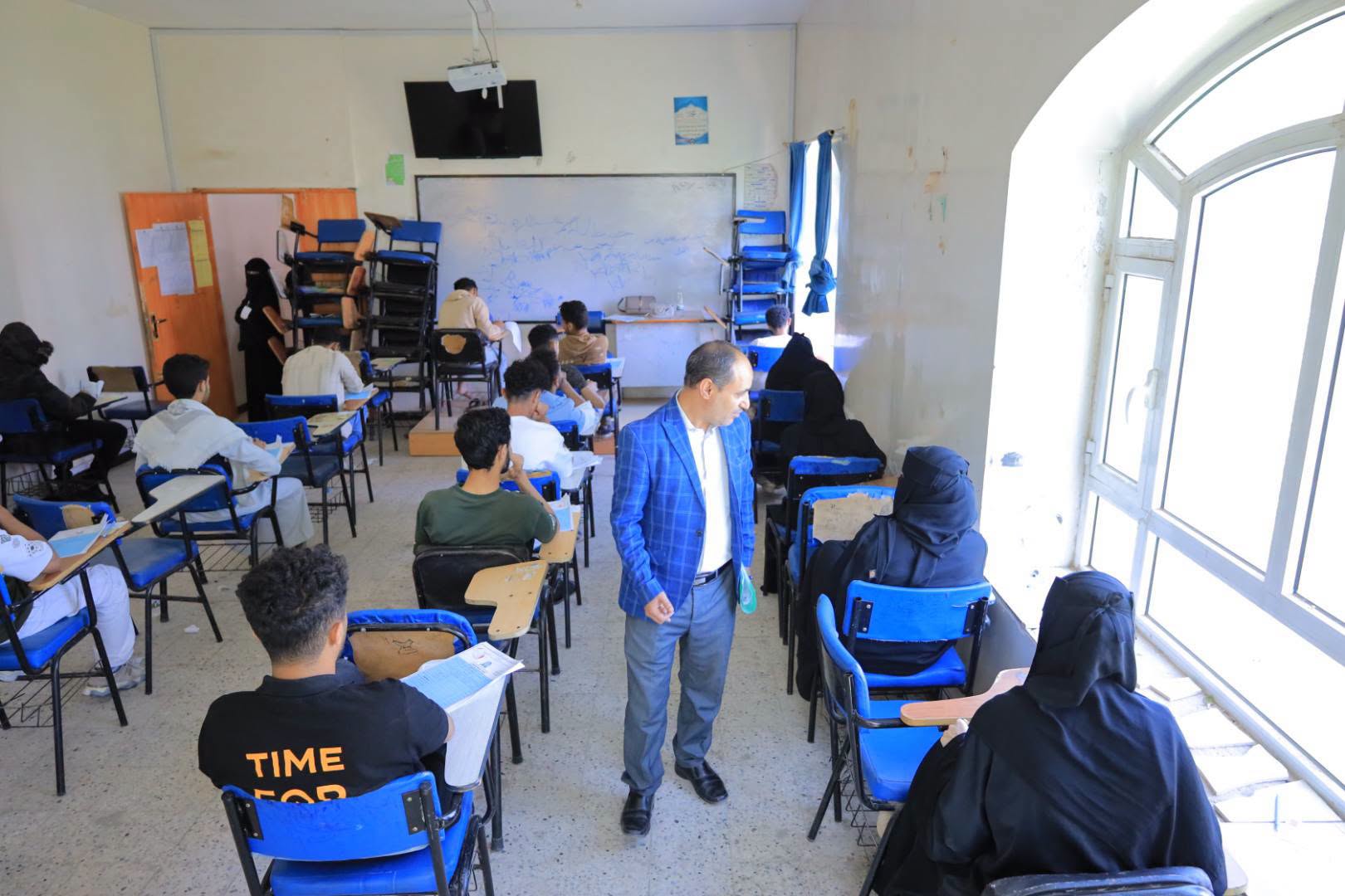 اختبارات الفصل الدراسي الأول 1448هـ في جامعة العلوم والتكنولوجيا فرع إب