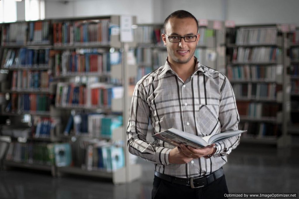 مكتبة كلية الهندسة والحاسبات