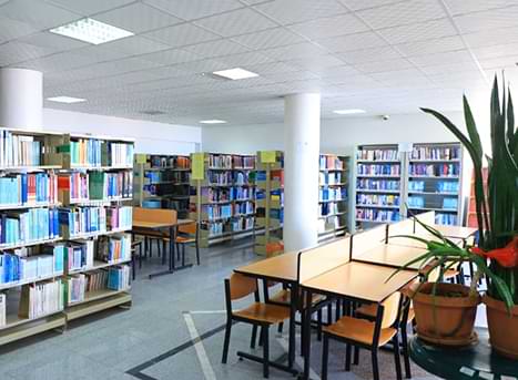 مكتبة العلوم الطبية والصيدلية