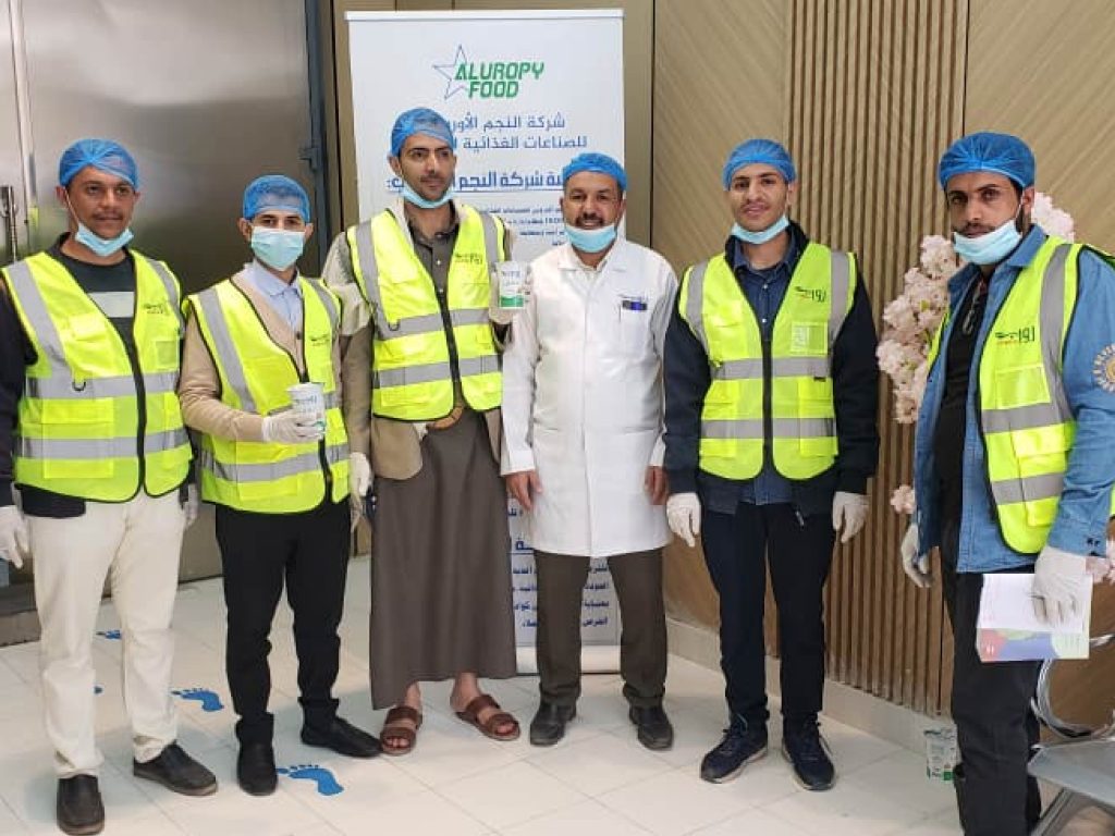 زيارة علمية لطلبة برنامج ماجستير إدارة الأعمال لشركة النجم الأوروبي للأغذية (مصنع رواب)