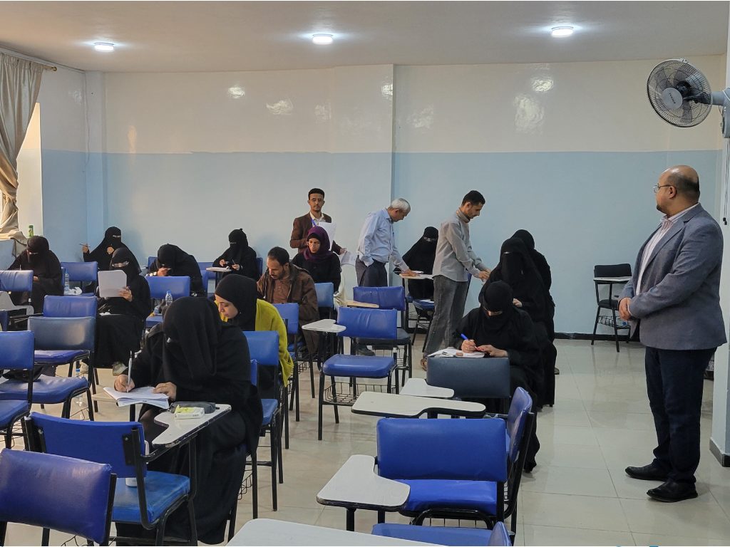 تدشين امتحانات الفصل الدراسي الثاني لبرامج الدراسات العليا