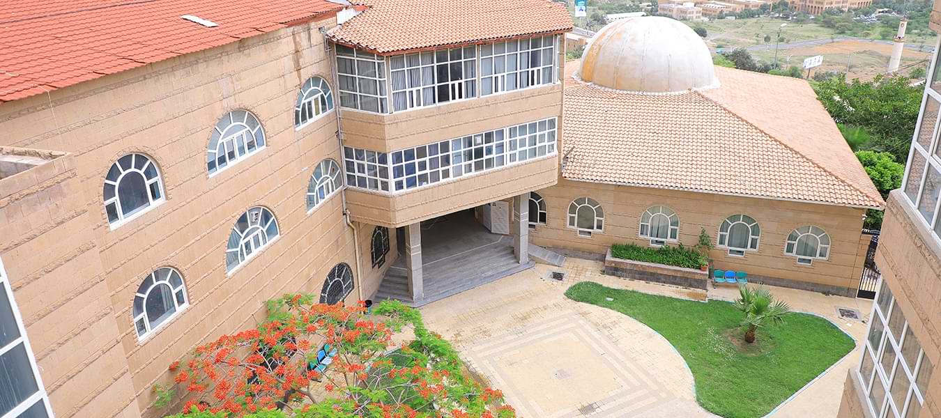 عمادة الدراسات العليا والبحث العلمي،