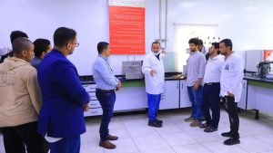 زيارة علمية لطلبة كلية الصيدلة بجامعة العلوم والتكنولوجيا إلى الشركة اليمنية المصرية لصناعة وتجارة الأدوية14