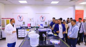 زيارة علمية لطلبة كلية الصيدلة بجامعة العلوم والتكنولوجيا إلى الشركة اليمنية المصرية لصناعة وتجارة الأدوية7