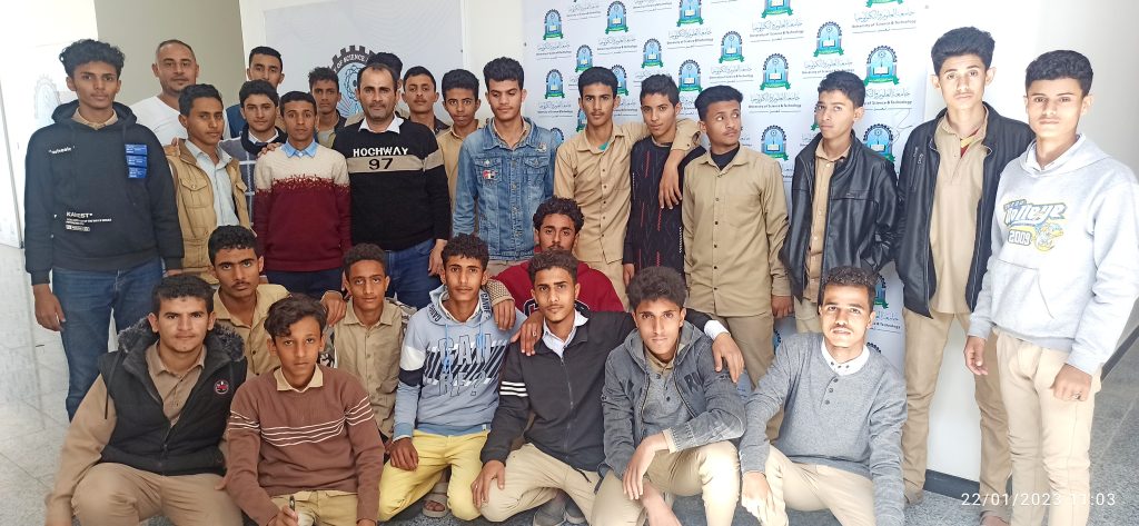 فرع جامعة العلوم والتكنولوجيا بتعز يستقبل المزيد من الزيارات العلمية لطلبة الثانوية للعام 1444ه‍