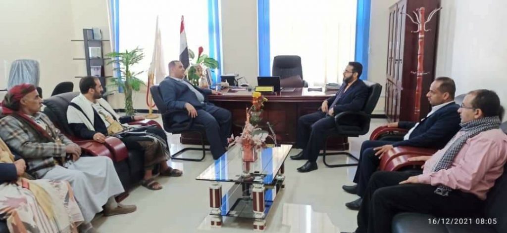 نائب وزير التعليم العالي يزور فرع جامعة العلوم والتكنولوجيا بمحافظة تعز