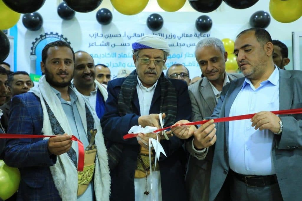 وزير التعليم العالي يدشن التطبيق العملي بالجثث البلاستينيه بكلية الطب بجامعة العلوم والتكنولوجيا