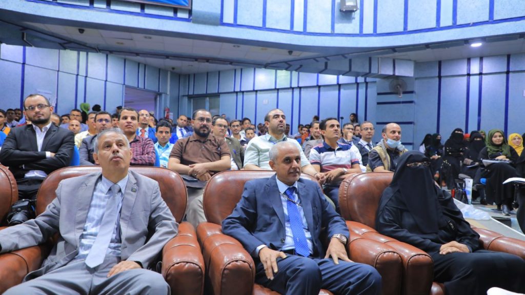 جامعة العلوم والتكنولوجيا تقيم اليوم الصيدلاني المفتوح بالتعاون مع مركز ميديكا ستارز للتدريب الطبي   