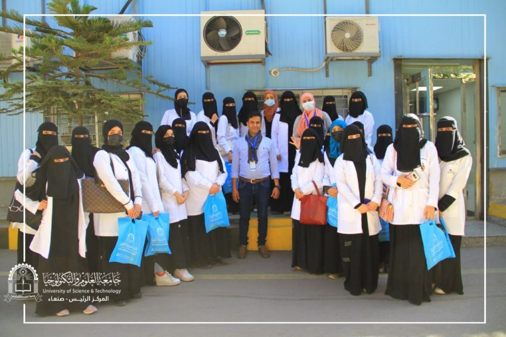 زيارة علمية لطالبات المختبرات الطبية بجامعة العلوم والتكنولوجيا إلى مصنع شملان للمياة