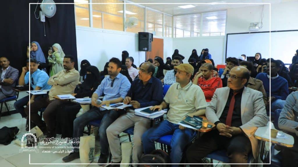 اختتام مناقشات مشاريع تخرج طالبات برنامج التصميم الجرافيكي والوسائط المتعددة بجامعة العلوم والتكنولوجيا