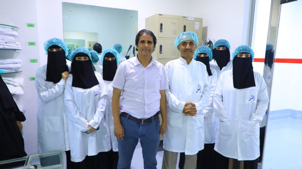 زيارة علمية توعوية لطالبات التغذية العلاجية إلى مصنع شفاكو حول 