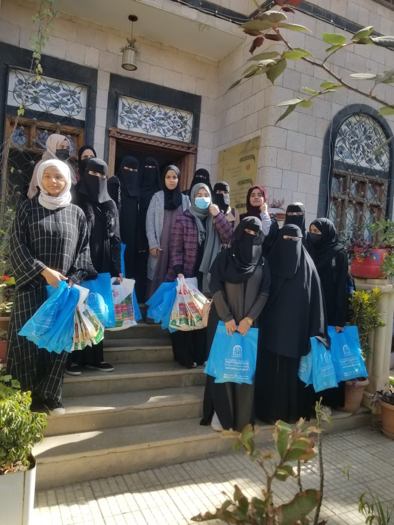 إدارة شؤون الطالبات تنظم نزولاً ميدانيًا إلى دار الرحمة لرعاية الأيتام واليتيمات