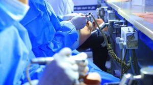 جامعة العلوم والتكنولوجيا تنفذ برنامجاً تدريبياً متخصصاً في تركيبات الأسنان الثابتة - جامعة العلوم والتكنولوجيا جامعة العلوم والتكنولوجيا -