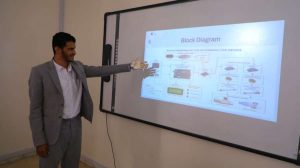 College of Engineering Discusses Biomedical Engineering Graduation Project to Develop a Cardiopulmonary Resuscitation Device - جامعة العلوم والتكنولوجيا المركز الرئيسي - صنعاء جامعة العلوم والتكنولوجيا المركز الرئيسي - صنعاء -